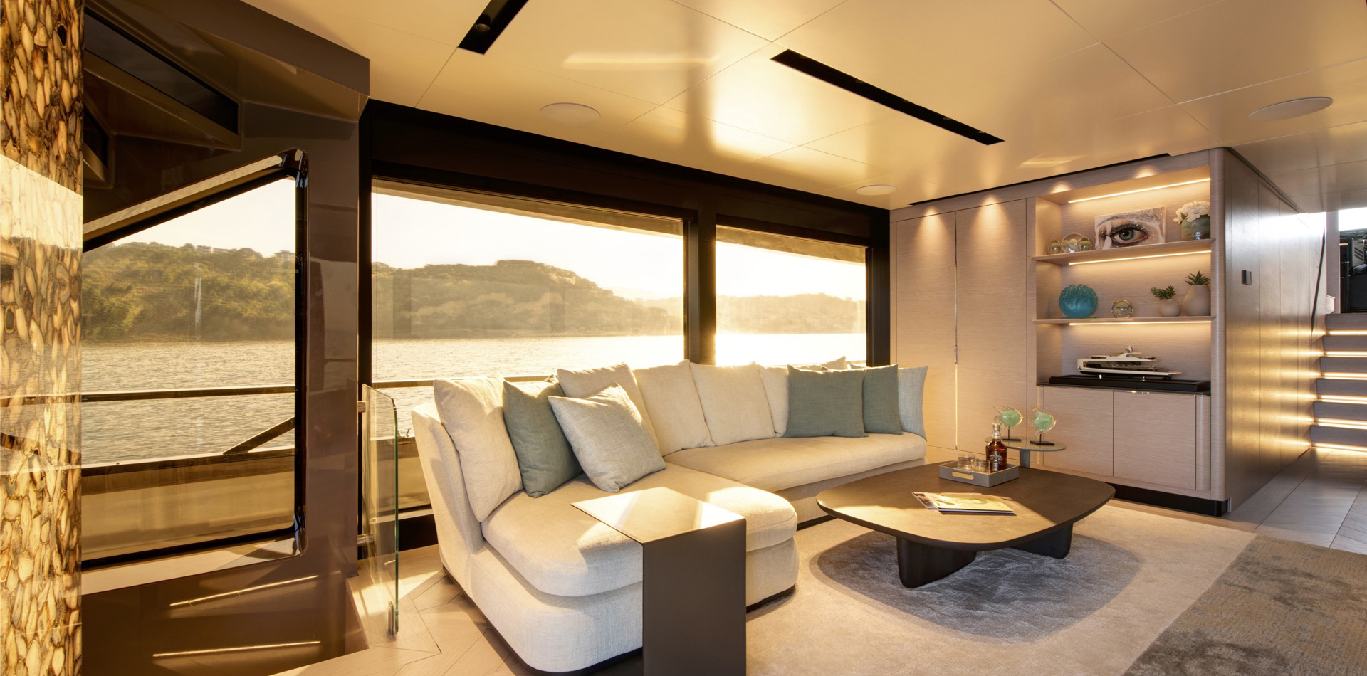 red_interior_4
